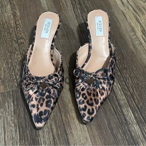 Steven leopard Satin Pleat Kitten Heels stylish mules women's 8.5 pointed toe